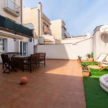 Apartamento Con Gran Patio Y Excelente Ubicación! Mataró
